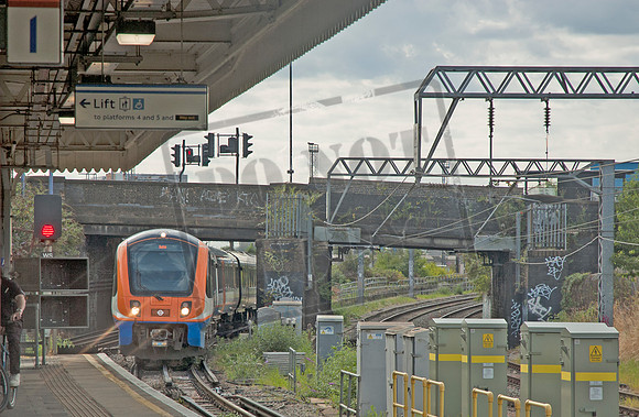 710263 2025-07-30 Willesden Junction