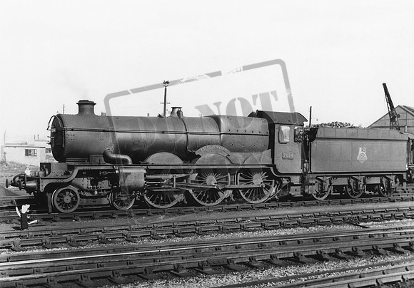 7034 1950s Bath Road shed