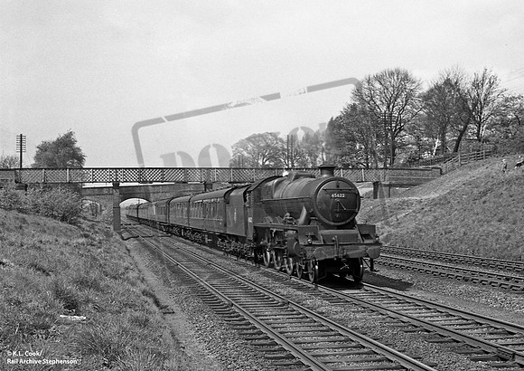 45622 1957-04-20 Elstree