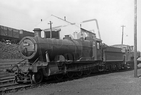 3859 1950c Oxford shed