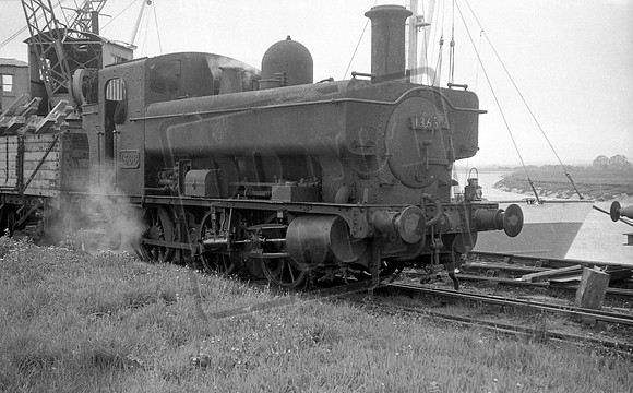 1366 1959-04-25 Bridgwater Dunball Harbour