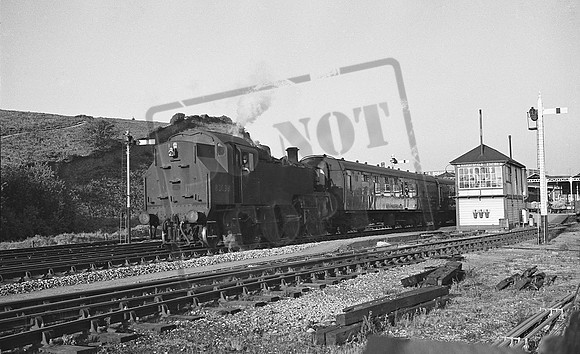 82038 1965-05-17 Mangotsfield