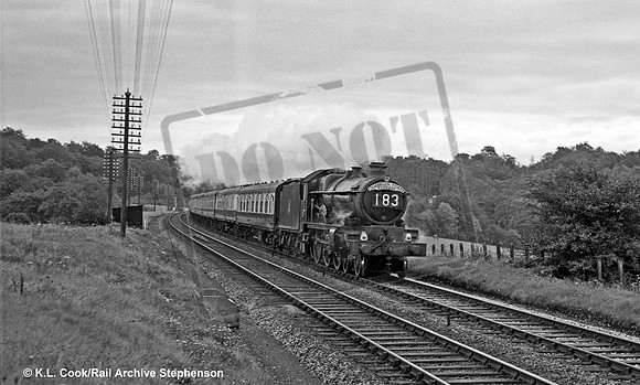 7025 1957-09-28 near Beaconsfield