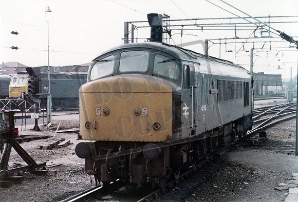 45045 1982-04-14 Bescot