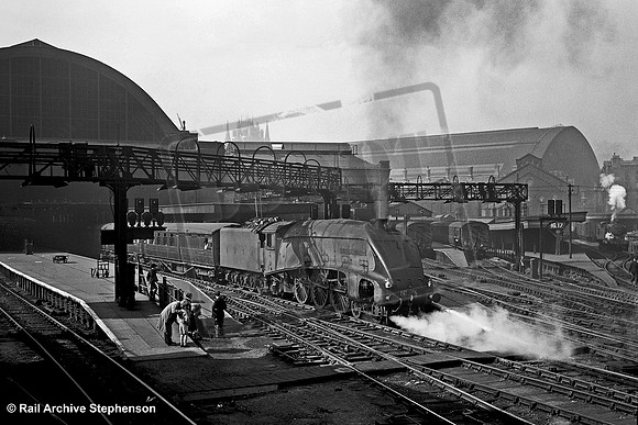 6 1947 Kings Cross