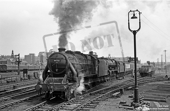 44752 1950s Leeds City