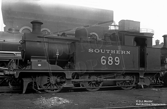 B689 1925c Brighton shed