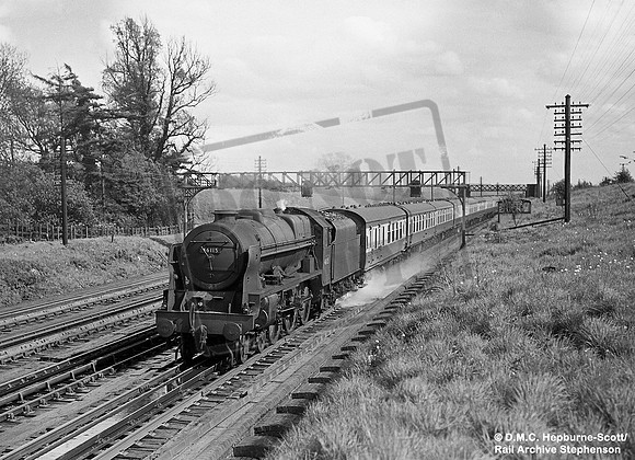 46115 1955-05-05 Castlethorpe Troughs