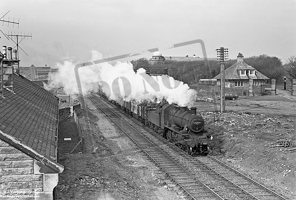46451 1966-04 Troon