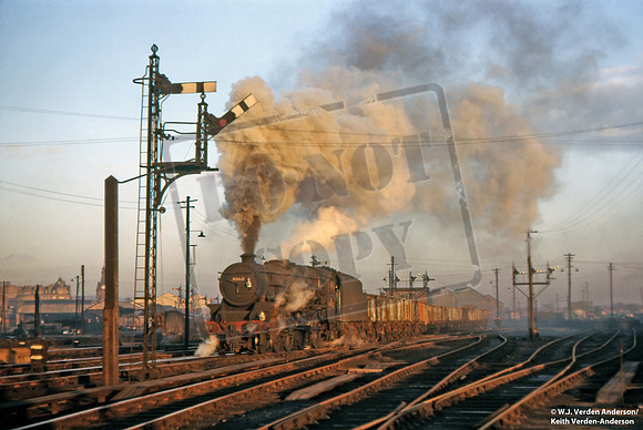 45168 1966c Dundee West