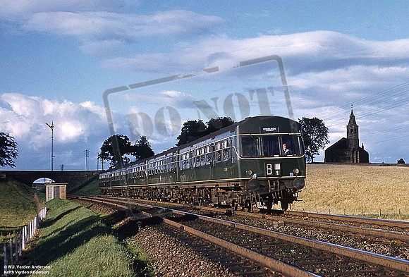 DMU Sc51xxx 1960s near Cupar