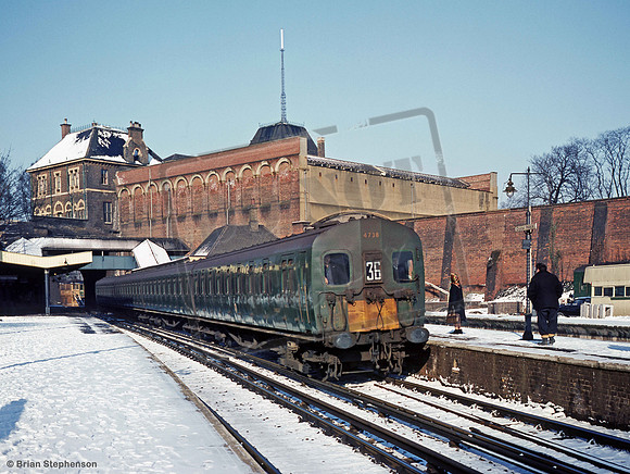 EMU 4738 1969 Crystal Palace