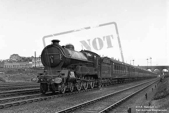 6165 1925c New Southgate