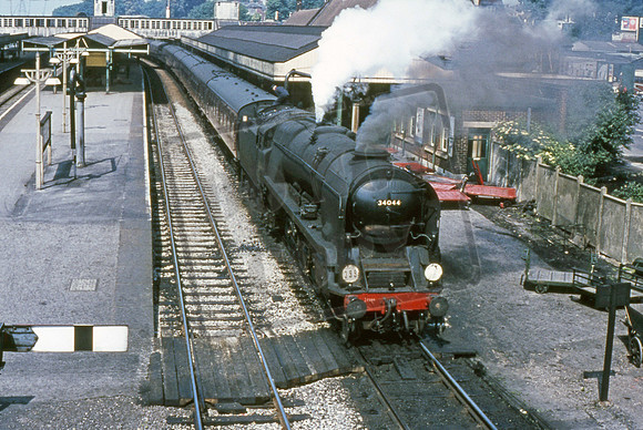 34044 1965-06-11 Southampton Central