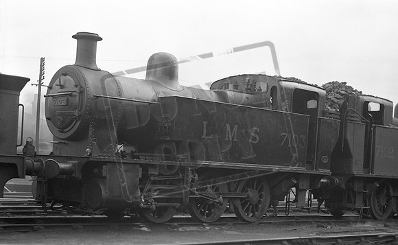 7103 1939 Dalry Road shed