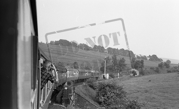 D5113 1967 1968-06-16  Approaching Embsay Junction-ROneg-1703-268