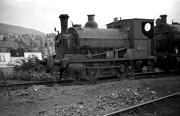 1338 1960s Swansea East Dock