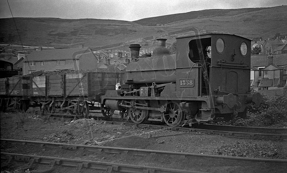 1338 1960s Swansea East Dock