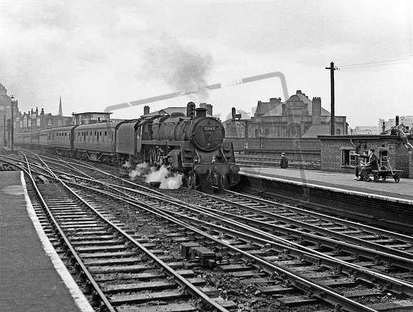 73163 1960-09-03 Manchester Exchange