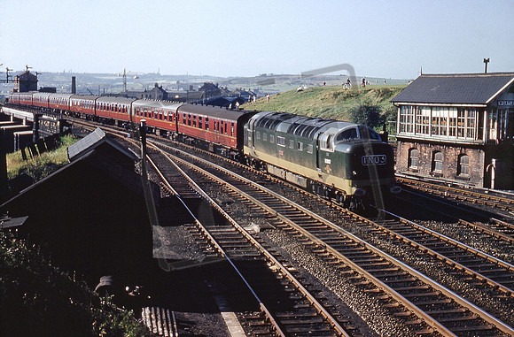 D9007 1961-09 Leeds Wortley South Box