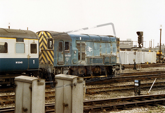 08842 1987-04-22 Derby Station