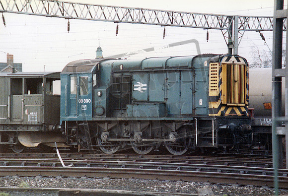 08390 1984-02-03 Bescot Yard