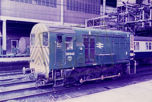 08542 1982-08-27 Liverpool Street
