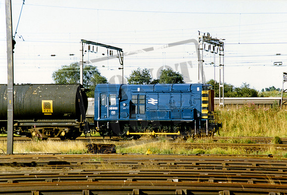 08932 1987-08-16 Bescot Yard