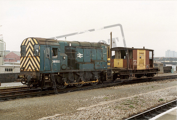 08950 1983-11-07 Bristol