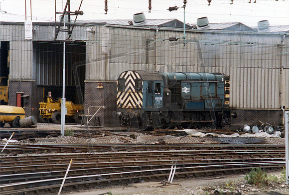 08132 1985-08-08 Bescot TMD