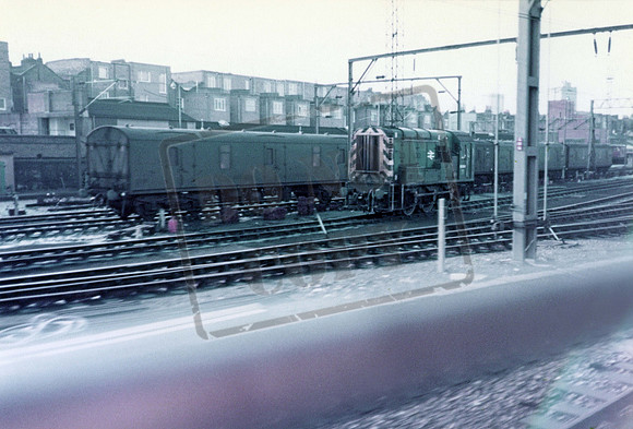 08934 1982-10-18 Camden