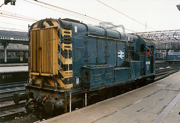 08958 1983-08-31 Liverpool Street station