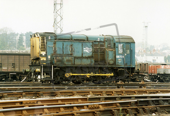 08779 1985-05-12 Radyr Yard