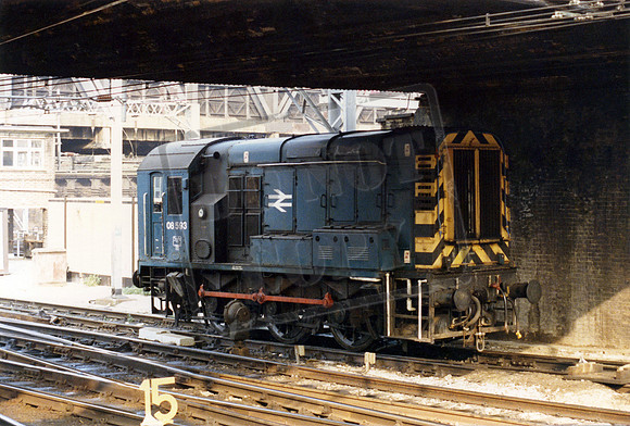 08593 1986-09-23 Liverpool Street