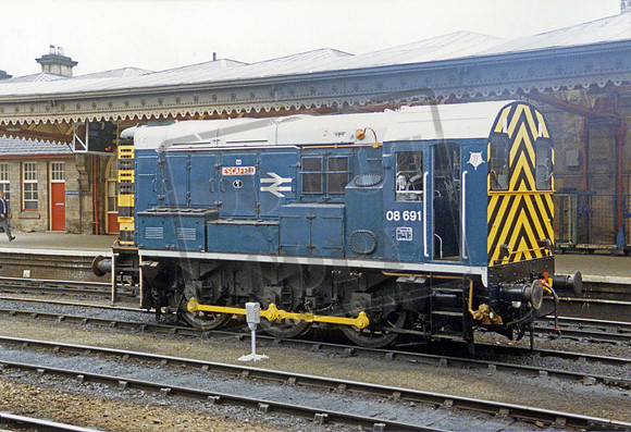 08691 1987-10-03 Sheffield Station