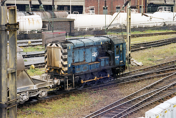 08567 2002-05-18 Bescot Yard