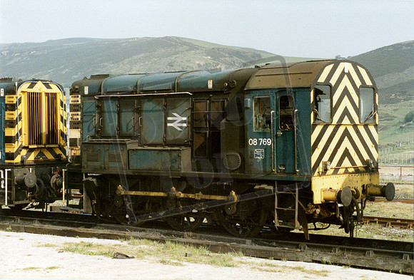 08769 1985-05-12 Swansea Burrows Sidings