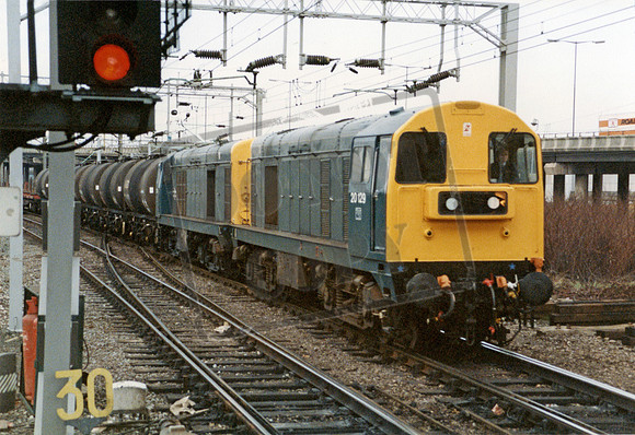 20129 1984-11-27 Bescot