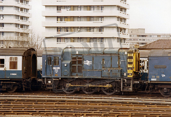 09015 1987-04-13 Clapham Junction