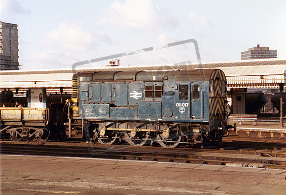 09017 1985-01-05 Clapham Junction