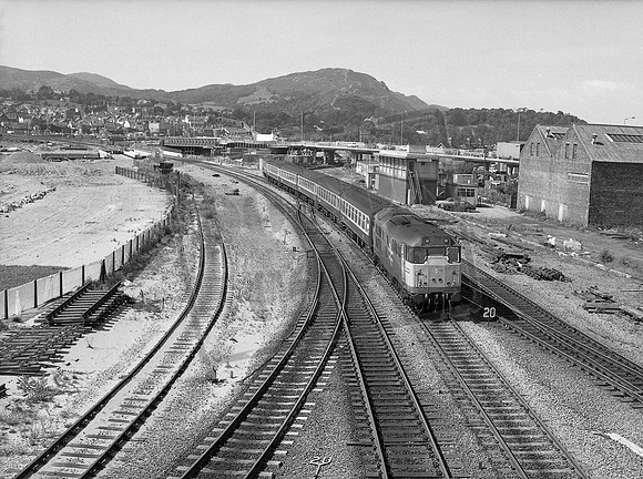 31xxx Llandudno Jcn-ROneg-JC-2046