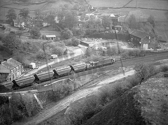 40xxx 1983c Standedge Tunnel, Marsden-ROneg-JC-2011