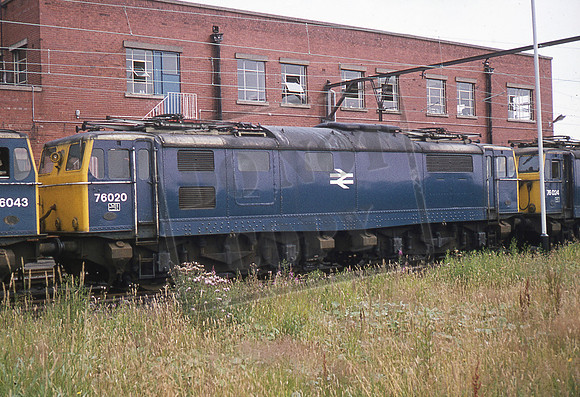 76020 1977-08-02 Reddish
