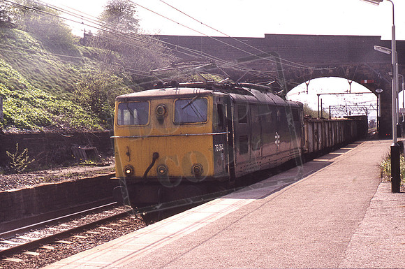 76054 1976c Hadfield