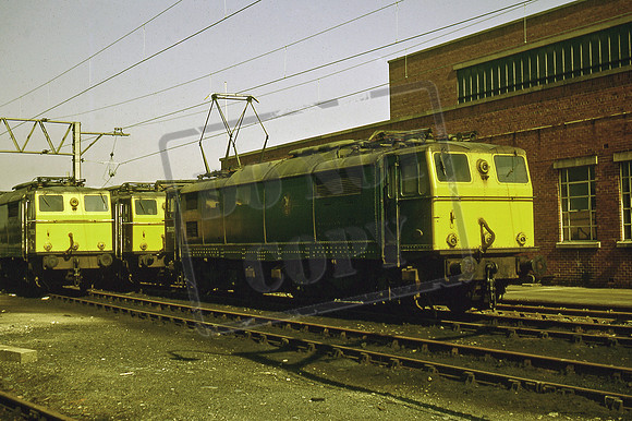 76033 1974-03-31 Reddish