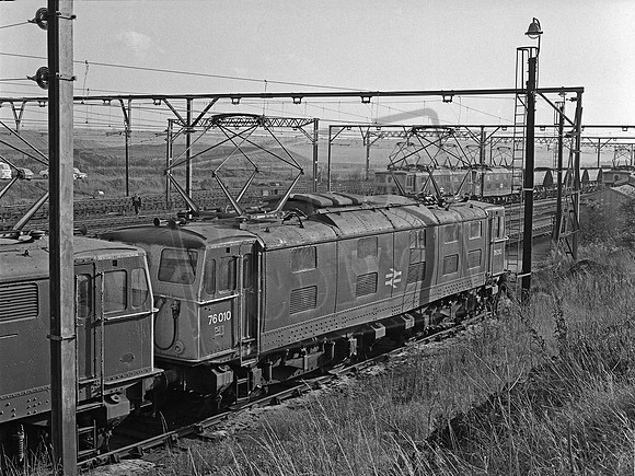 76010 1979-11-02 Rotherwood sidings