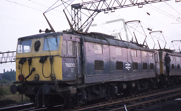 76030 1976c Reddish