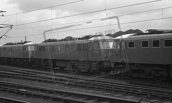 E3007 E3030 E3044 1961-08-20 Longsight-ROneg192-5