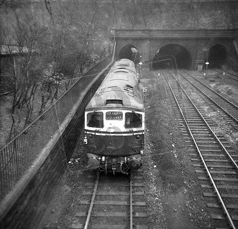 D5320 1961 Edinburgh Waverley-ROneg-012