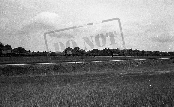 76007 1966-07-02 Worting Junction-ROneg-1704-198